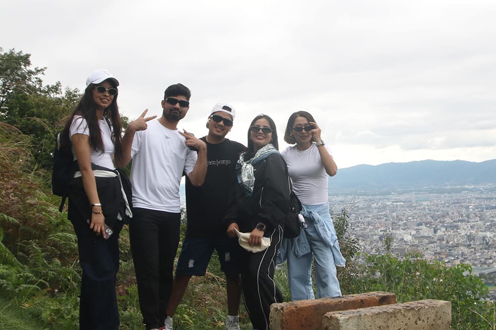 国を越えて集まった仲間とともに，京都の秋を感じるひととき